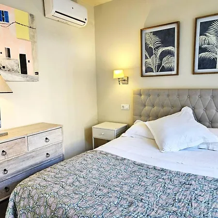 Luxury With Garden And Private Pool Pass The Keys Apartment Marbella