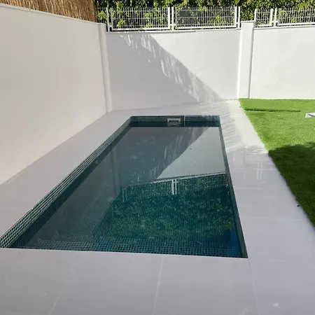 Apartment Luxury With Garden And Private Pool Pass The Keys